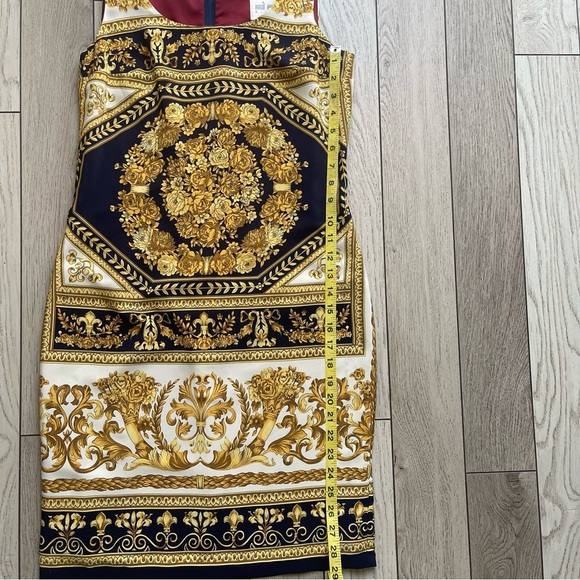 Hugo Buscati Milano Elegant Gold and Black Patterned Dress - Picture 5 of 6